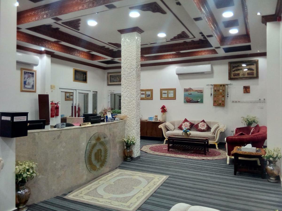 Sur Bandar Al Ayjah Hotel Apartments 외부 사진