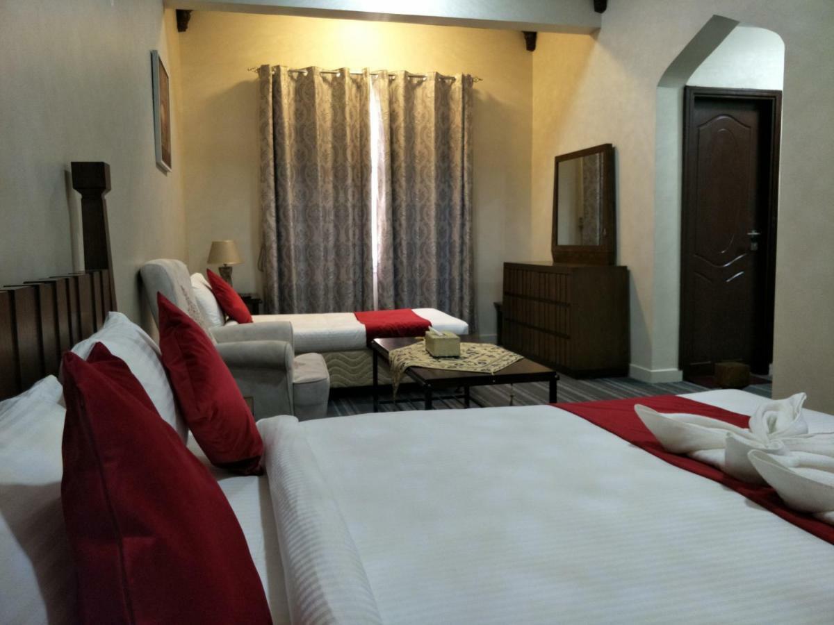 Sur Bandar Al Ayjah Hotel Apartments 외부 사진